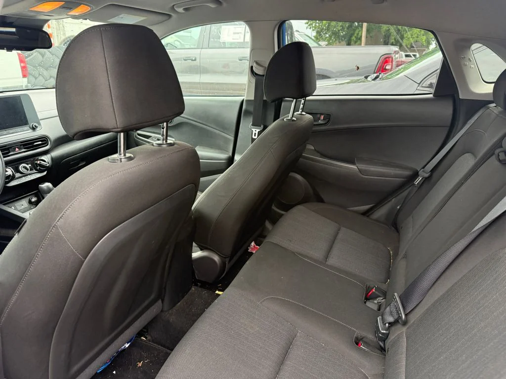 Used 2022 Blue Hyundai SEL image 8