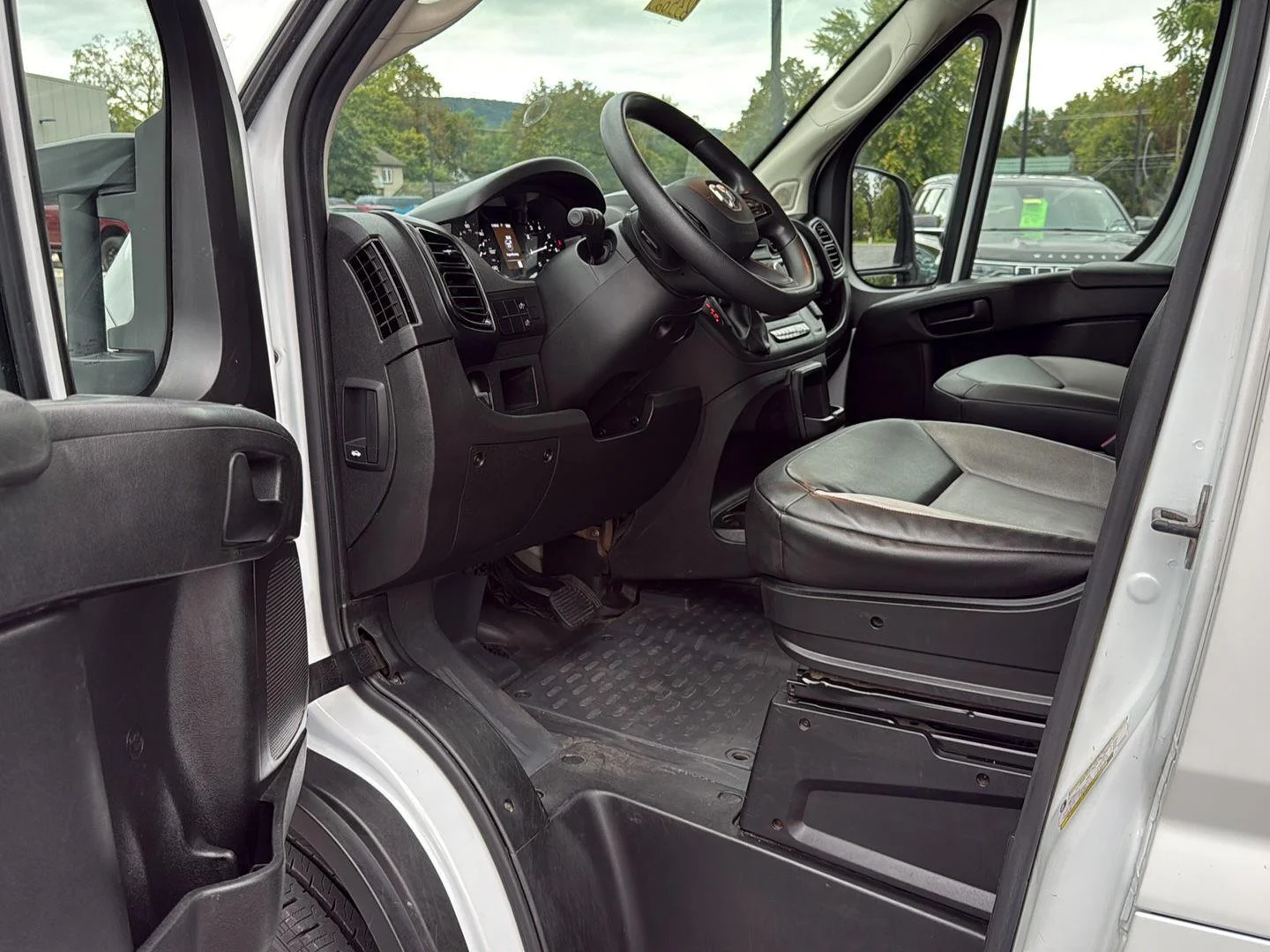 Used 2023 Bright White Clearcoat Ram 2500 HIGH ROOF 159  WB image 9