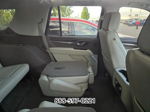Used 2021 White GMC Denali image 11