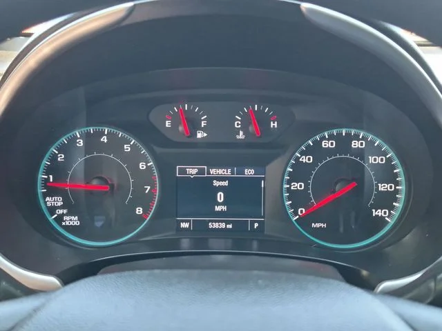 Used 2025 Gray Chevrolet LT image 32