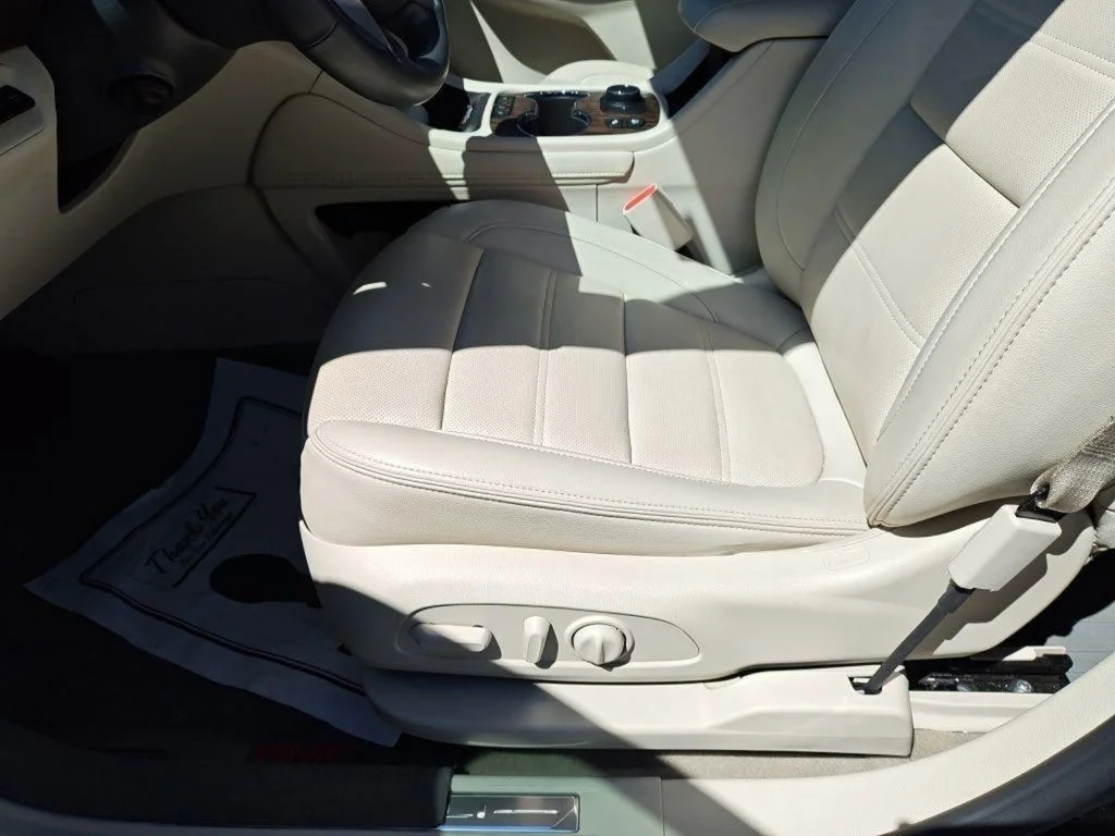 Used 2023 Black GMC Denali image 15