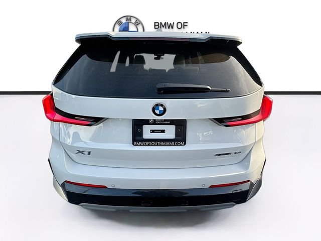 New 2026 White BMW xDrive28i image 5