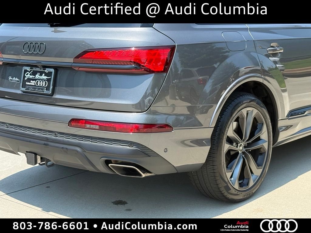 Used 2025  Audi 55 Prestige image 15