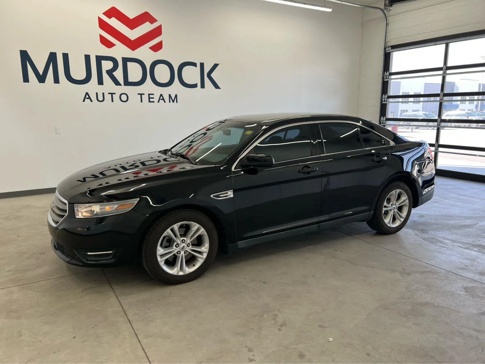 2017 Ford Taurus SEL