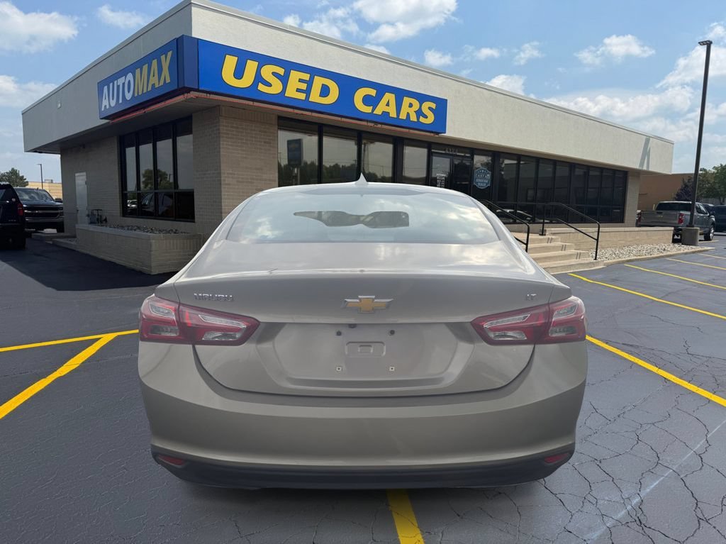 Used 2022 MINERAL GRAY METALLIC Chevrolet LT image 6