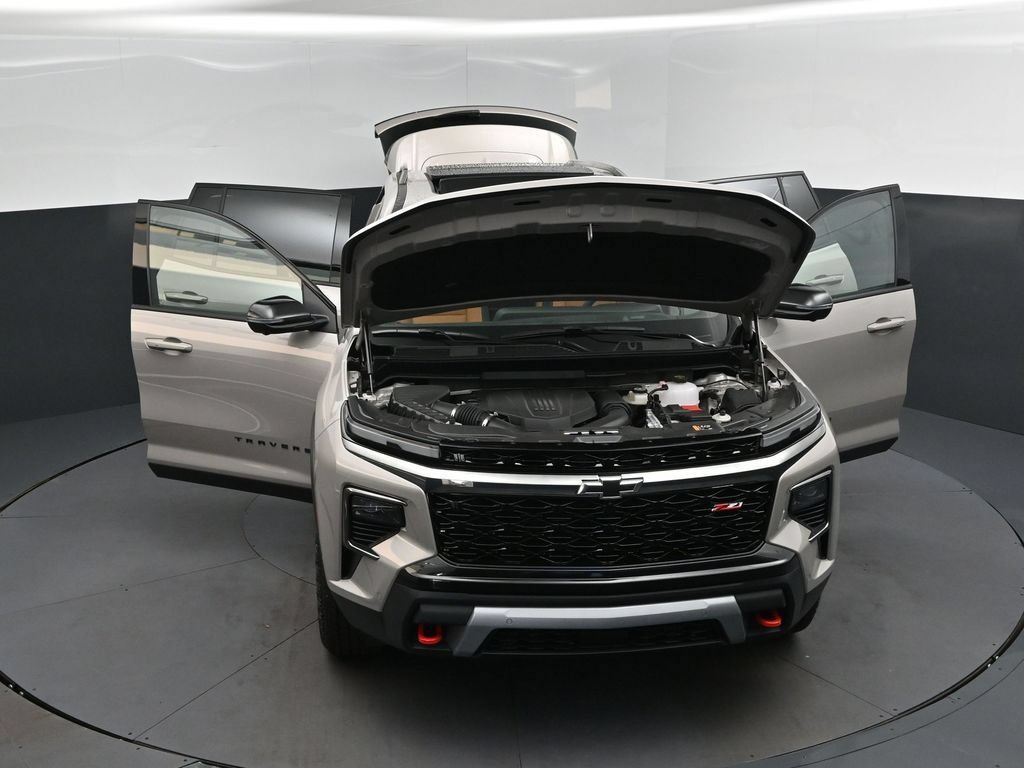 2027 Chevrolet Traverse Z71 - Photo 52