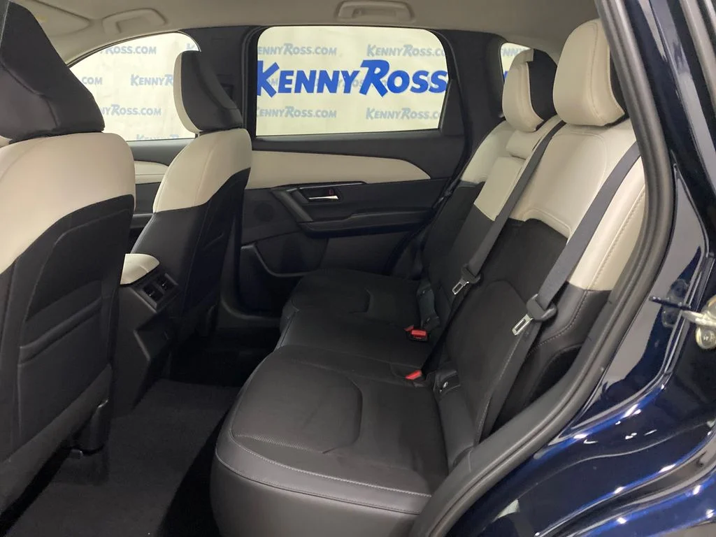 New 2026 Navy Blue Mica Mazda 2.5 S Preferred AWD image 11