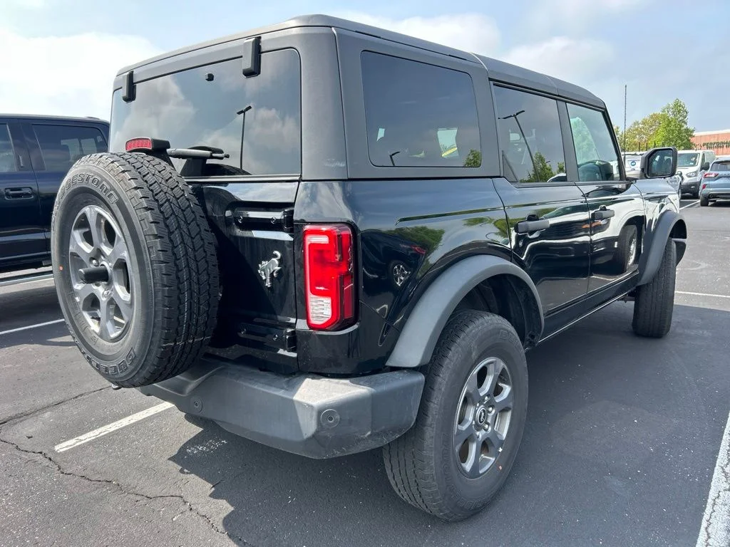Used 2025 Black Ford Big Bend image 3