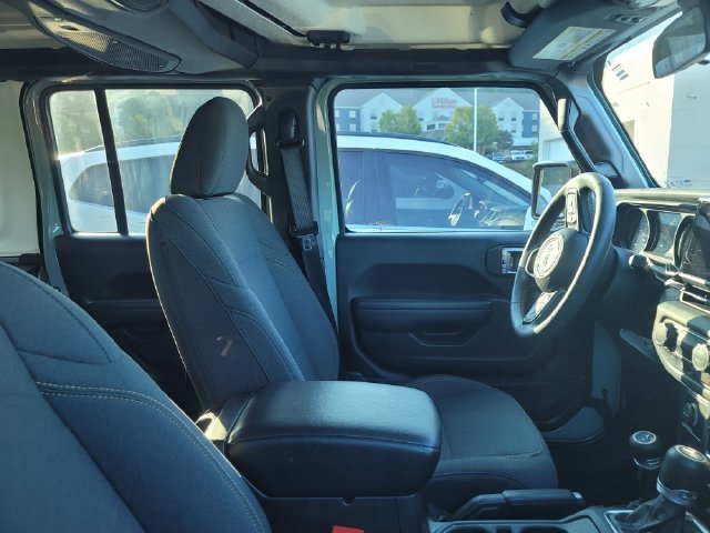 Used 2024 Gray Jeep Sport image 4