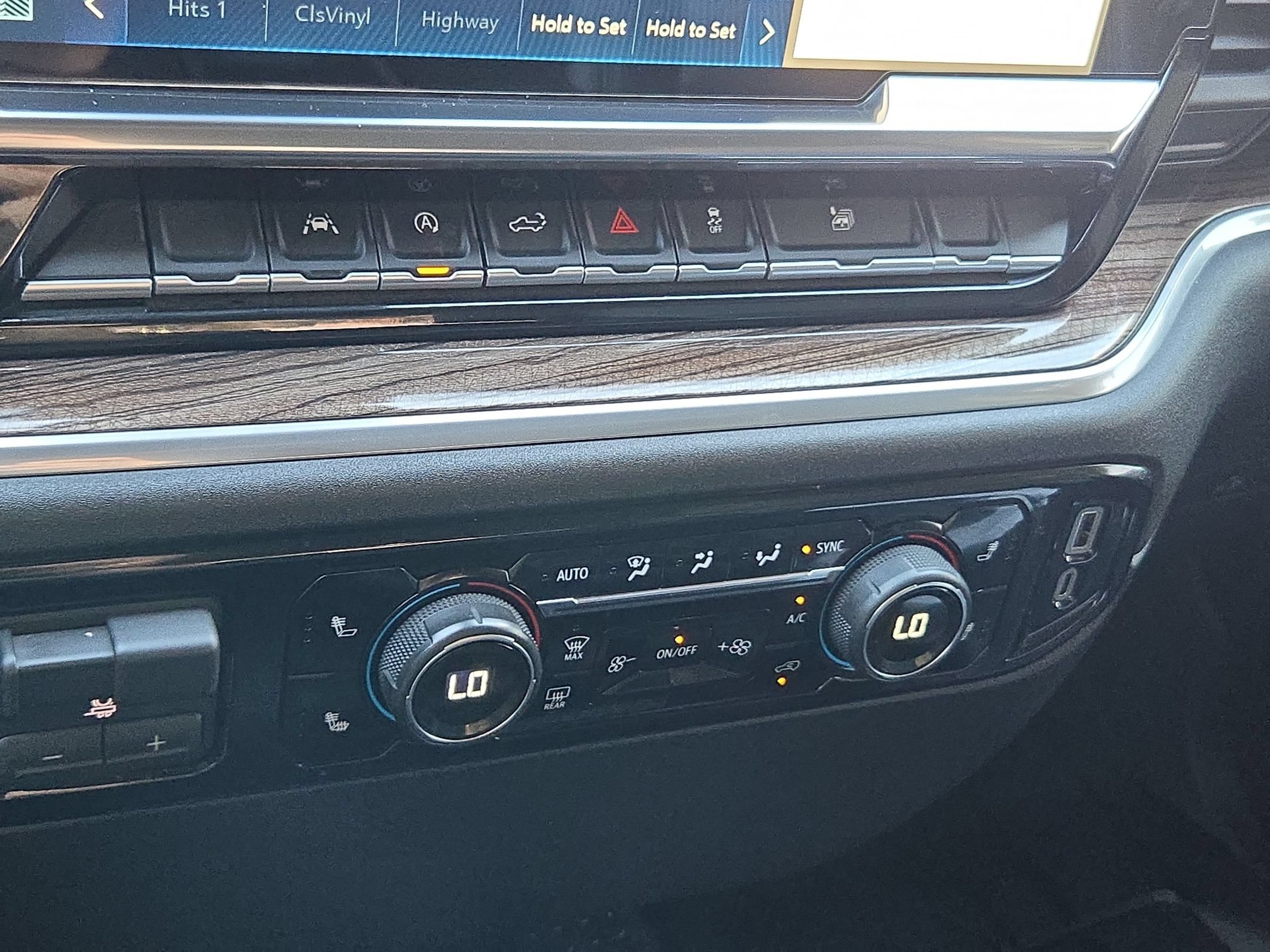 2026 Chevrolet Silverado 1500 LT - Photo 18