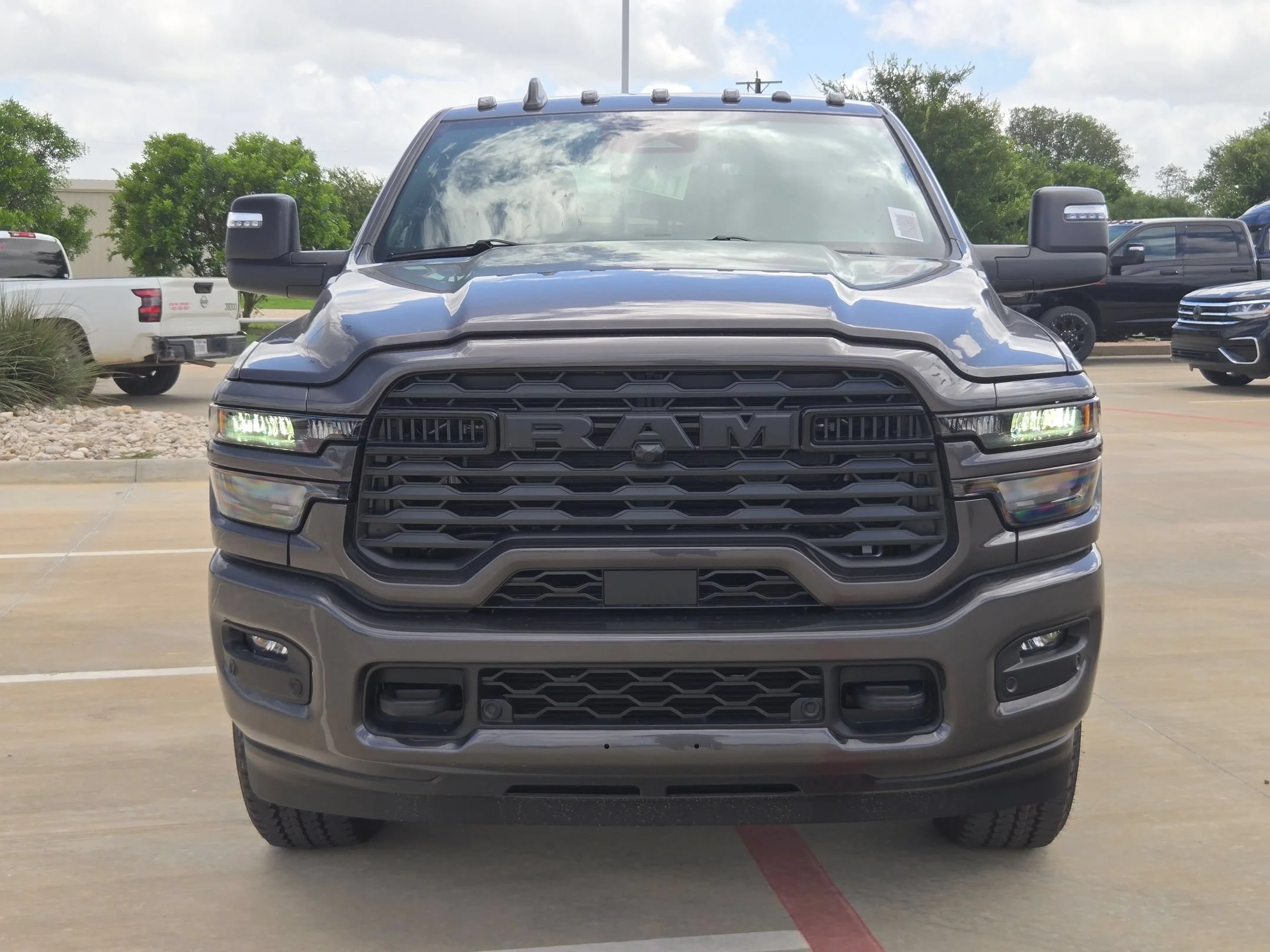 New 2026 Granite Crystal Metallic Clearcoat RAM Big Horn image 8