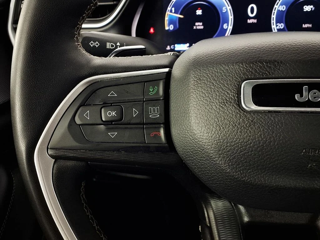 Used 2024 White Jeep Altitude X image 20