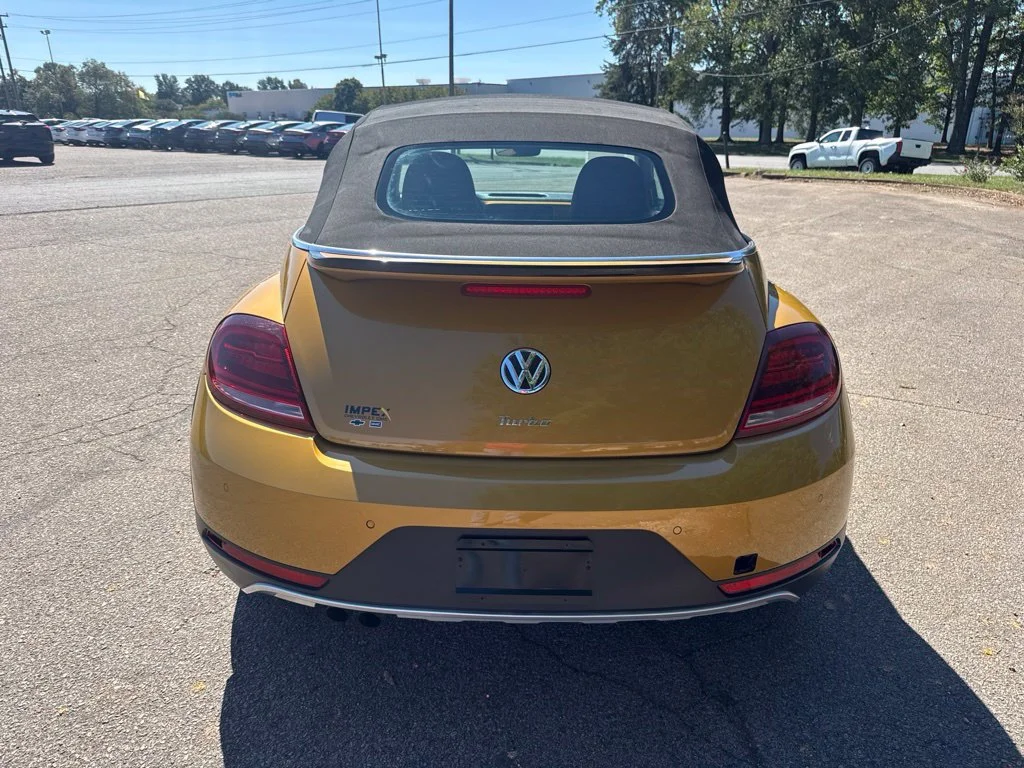 Used 2017  Volkswagen 1.8T Dune image 4