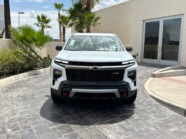 New 2026 White Chevrolet Z71 image 2