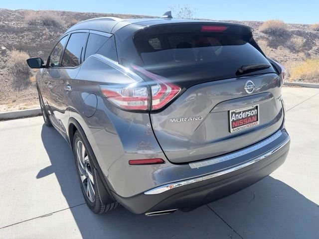 Used 2017 Gray Nissan Platinum image 6