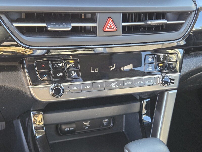 Certified Used 2025 White Kia S image 22