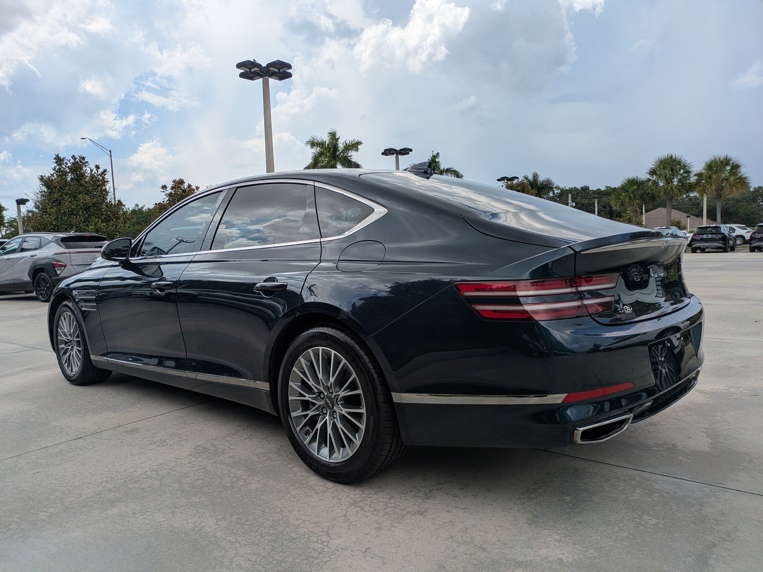 Certified Used 2023 Tasman Blue Genesis 2.5T image 4