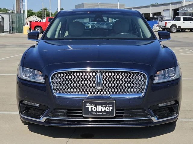 Used 2017 Sapphire Blue Metallic Lincoln Select image 3