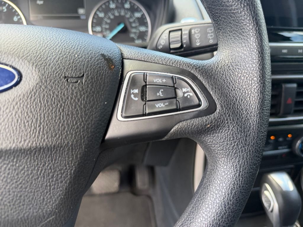Used 2022 Gray Ford SE image 24