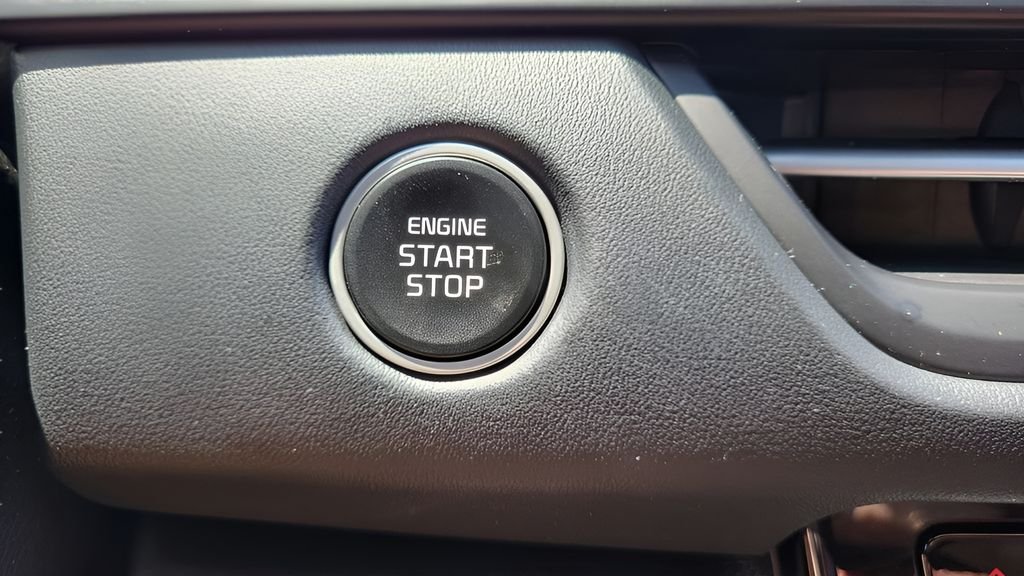 2024 Kia Seltos SX - Photo 28