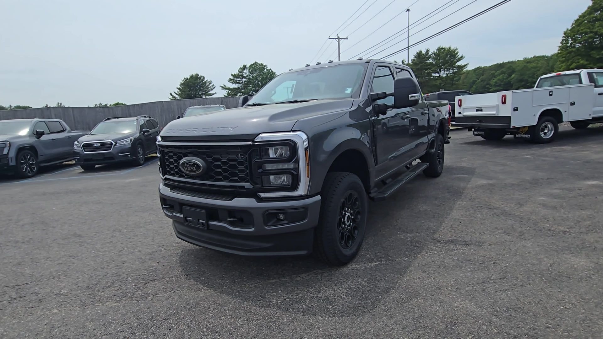 New 2026 Carbonized Gray Metallic Ford F-350® XLT image 15