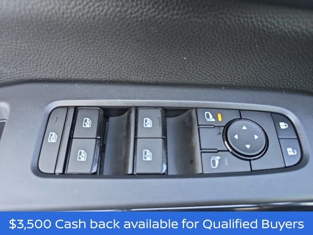2026 Nissan Pathfinder SV - Photo 31
