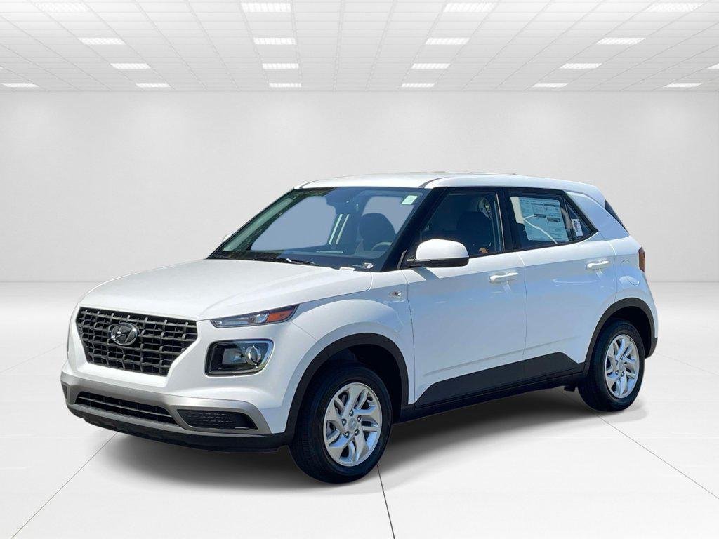 New 2026 White Hyundai SE image 3
