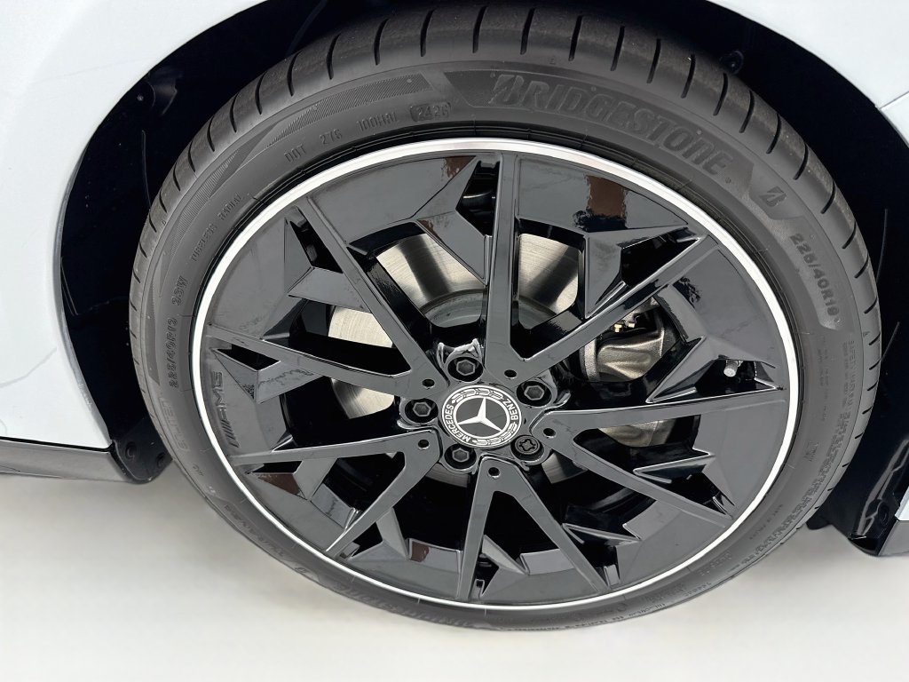 New 2027 Cirrus Silver Metallic Mercedes-Benz CLA 220 image 31