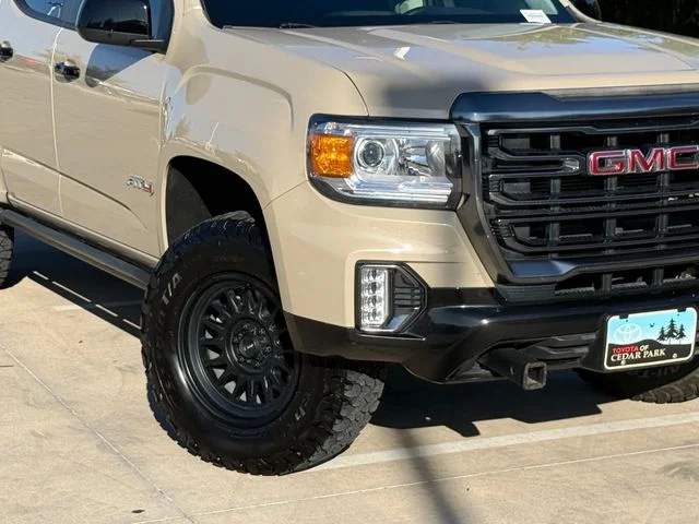 Used 2022 Desert Sand Metallic GMC AT4 w/Leather image 4