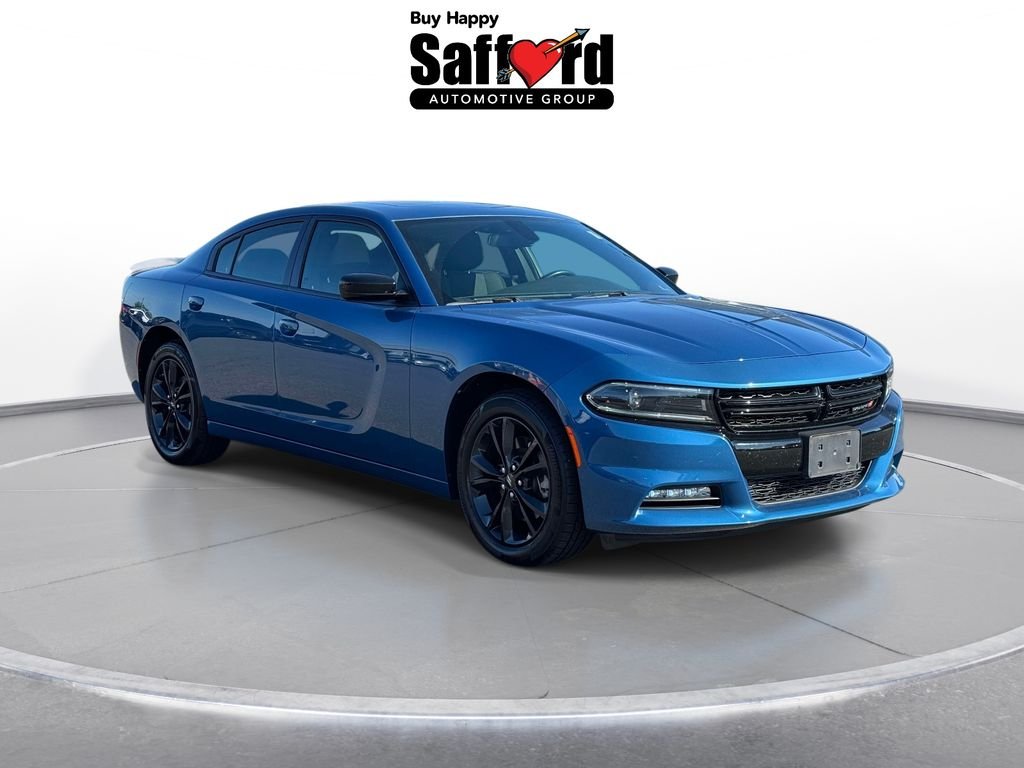 Used 2022  Dodge SXT image 10