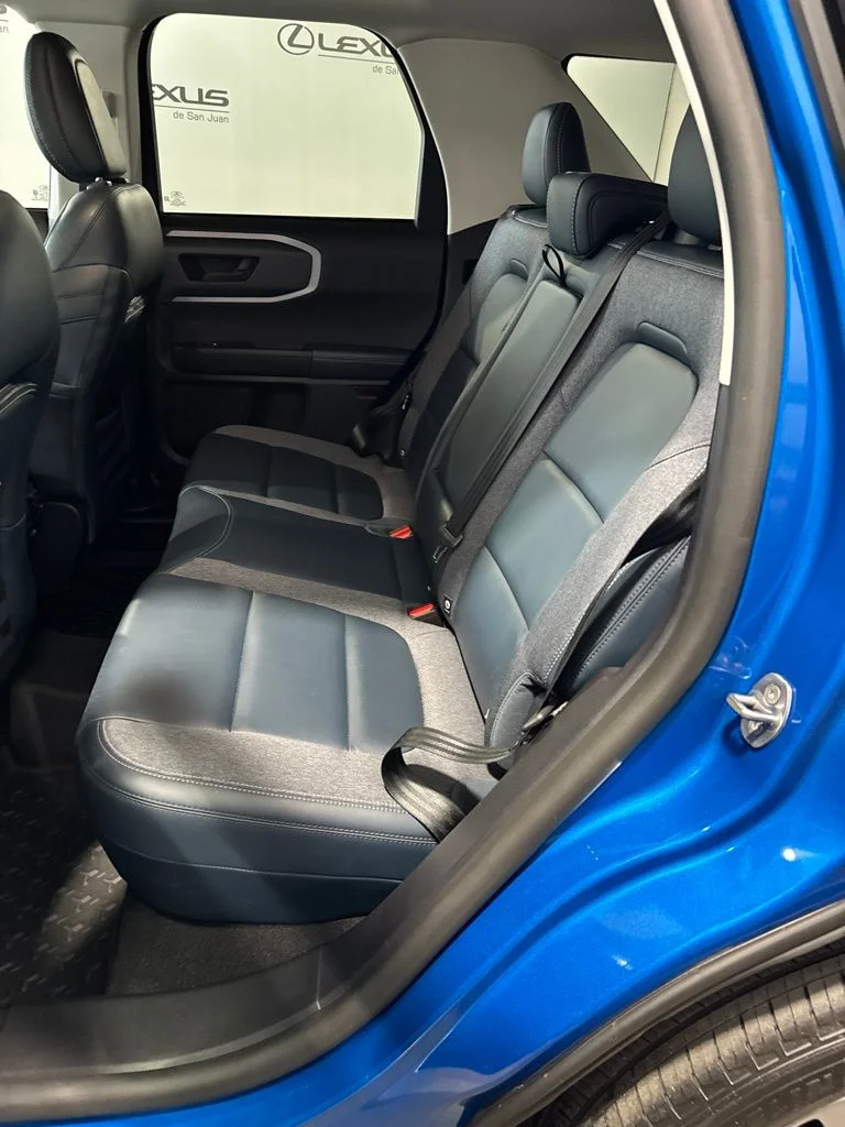 Used 2022 Blue Ford Outer Banks image 28