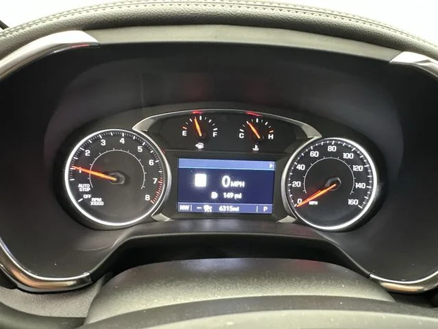Used 2025 Red Chevrolet LT image 3