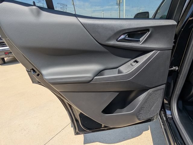 2027 Chevrolet Equinox LT - Photo 8