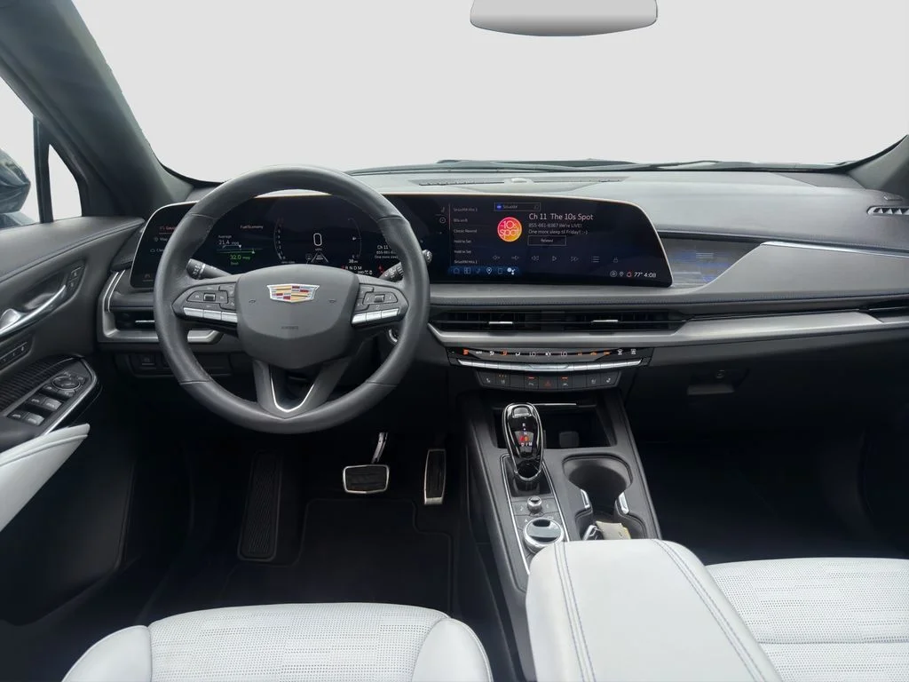 2025 Cadillac XT4 Sport - Photo 14