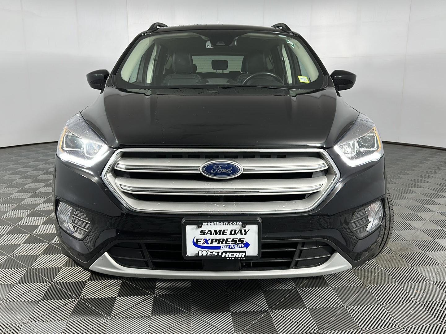 Used 2019 Ford Escape SEL with VIN 1FMCU9HD9KUC22671 for sale in Williamsville, NY