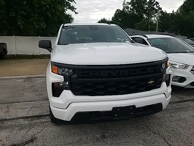 Used 2026 White Chevrolet Custom image 8