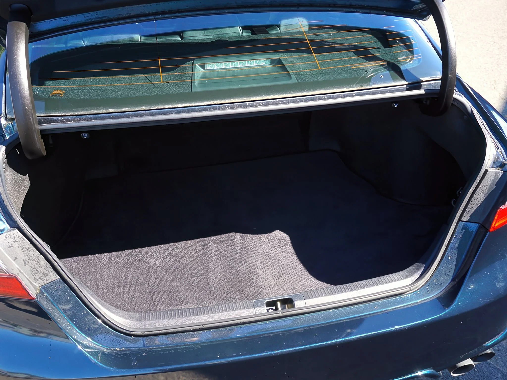 2021 Toyota Camry SE - Photo 34