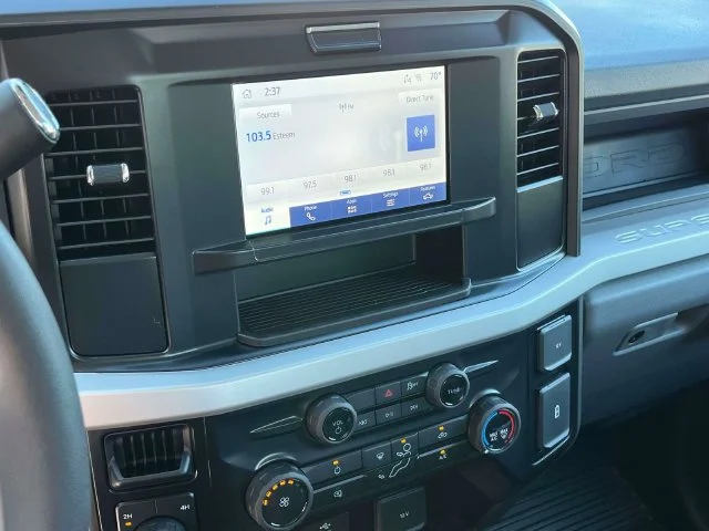 New 2027 Oxford White Ford F-350® XL image 27