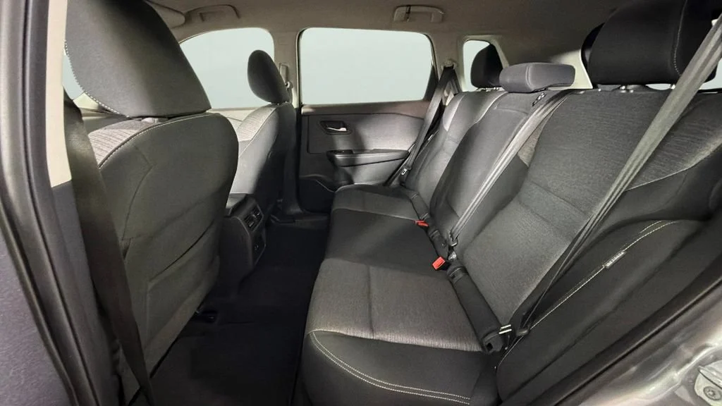 Used 2021 Gray Nissan SV FWD image 26