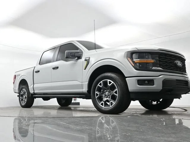 Used 2024 Avalanche Ford STX image 19