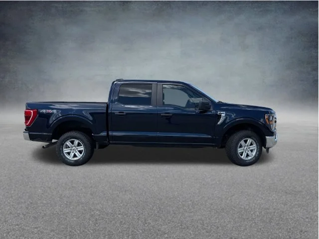 Used 2023 Blue Ford XLT image 10