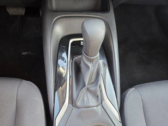 Used 2025 BLACK Toyota LE image 19