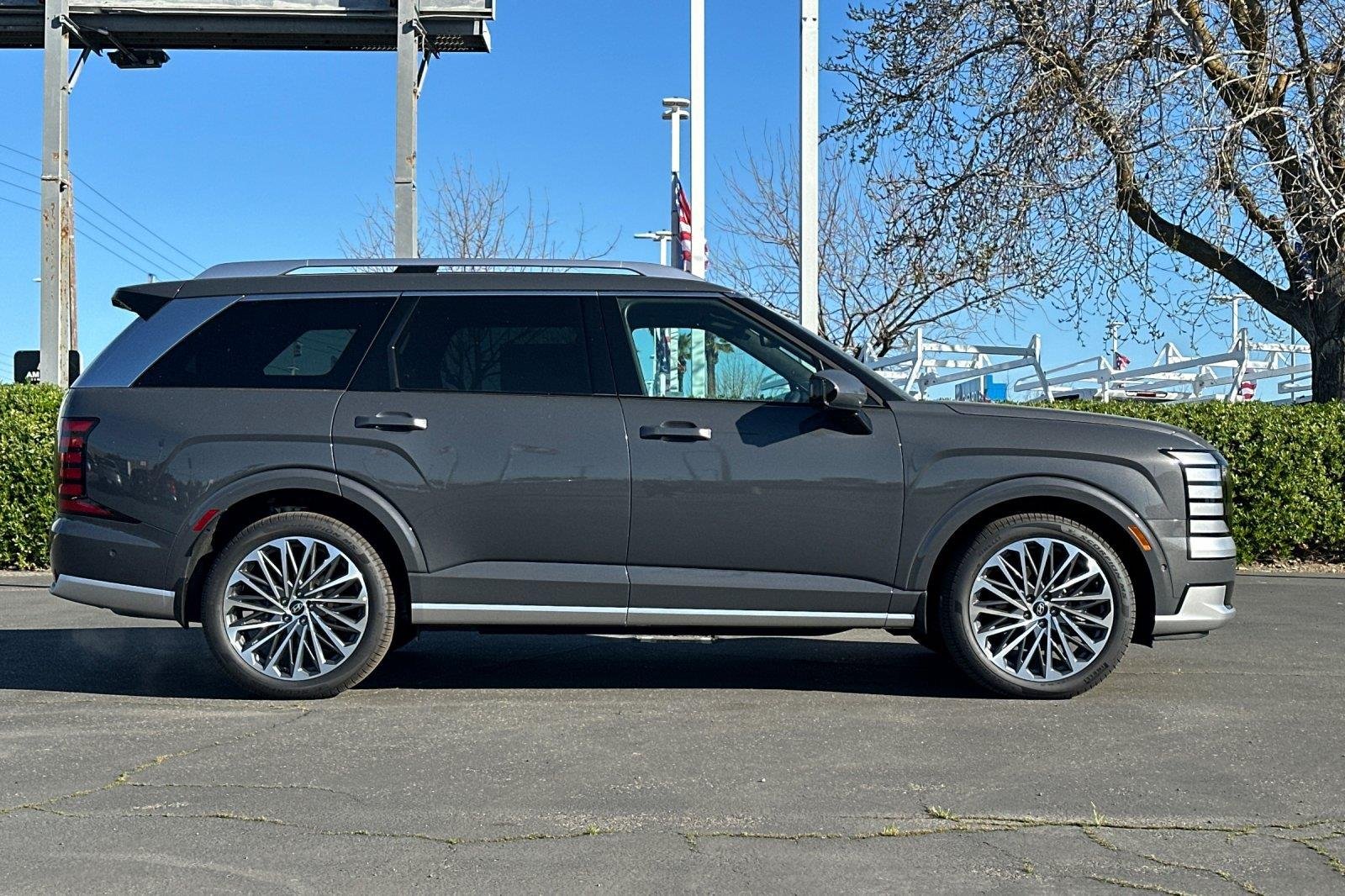 New 2026 Ecotronic Gray Pearl Hyundai Calligraphy AWD image 32