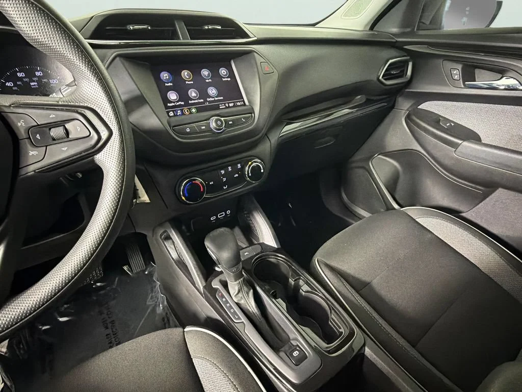 2022 Chevrolet Trailblazer LS - Photo 19