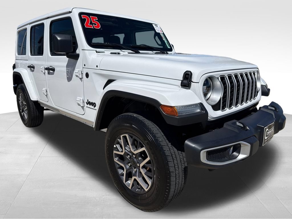 Used 2025 White Jeep 4-Door Sahara 4x4 image 7