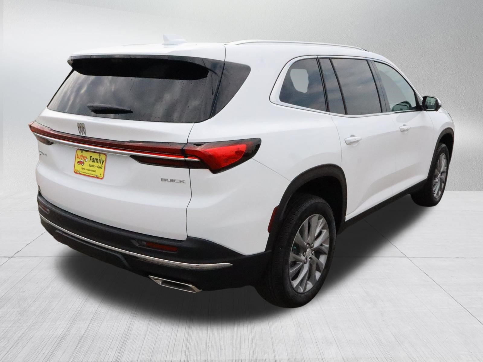 New 2026 Summit White Buick Preferred image 7