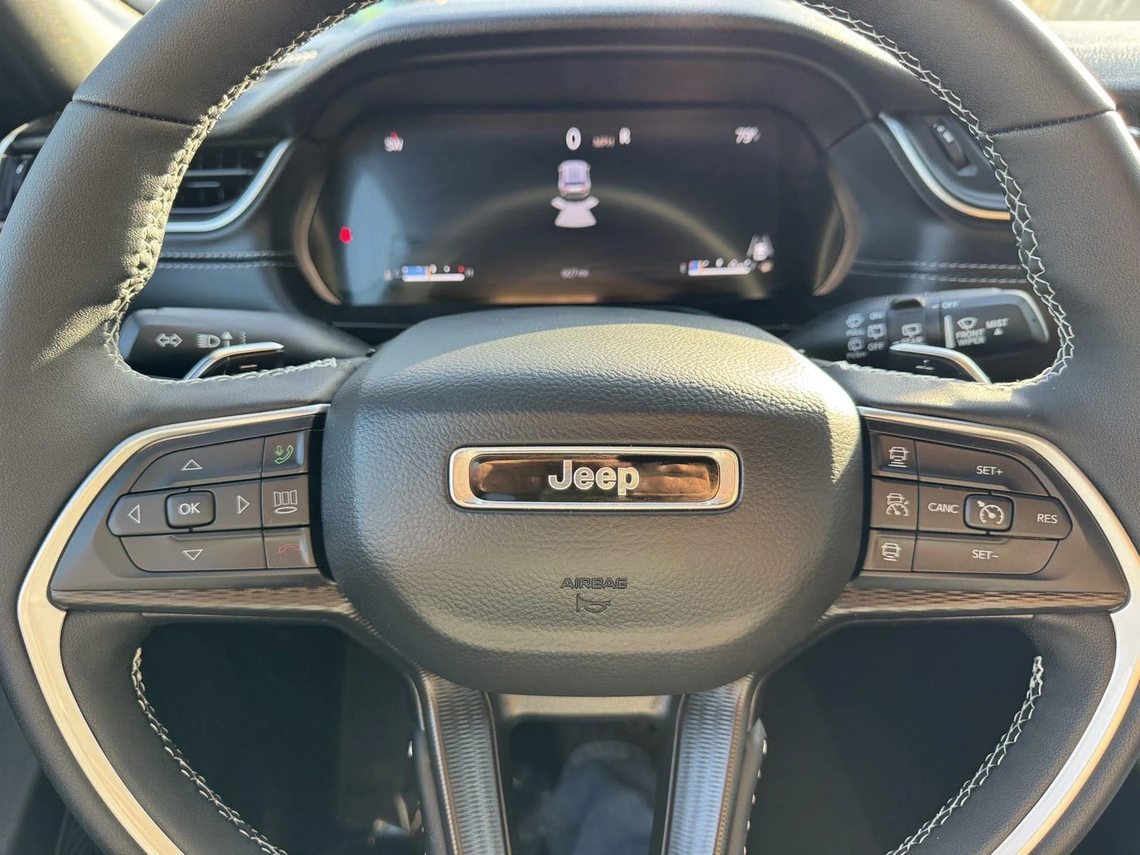 Certified Used 2025 Bright White Clearcoat Jeep Altitude X image 29