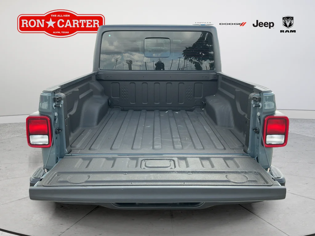 New 2026 Anvil Clear-Coat Exterior Paint Jeep Sport image 21