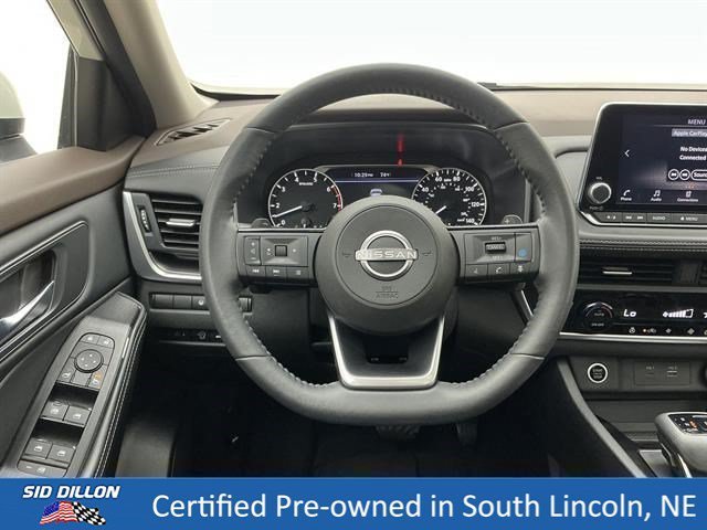 Used 2023 Pearl White Tricoat Nissan SV image 20