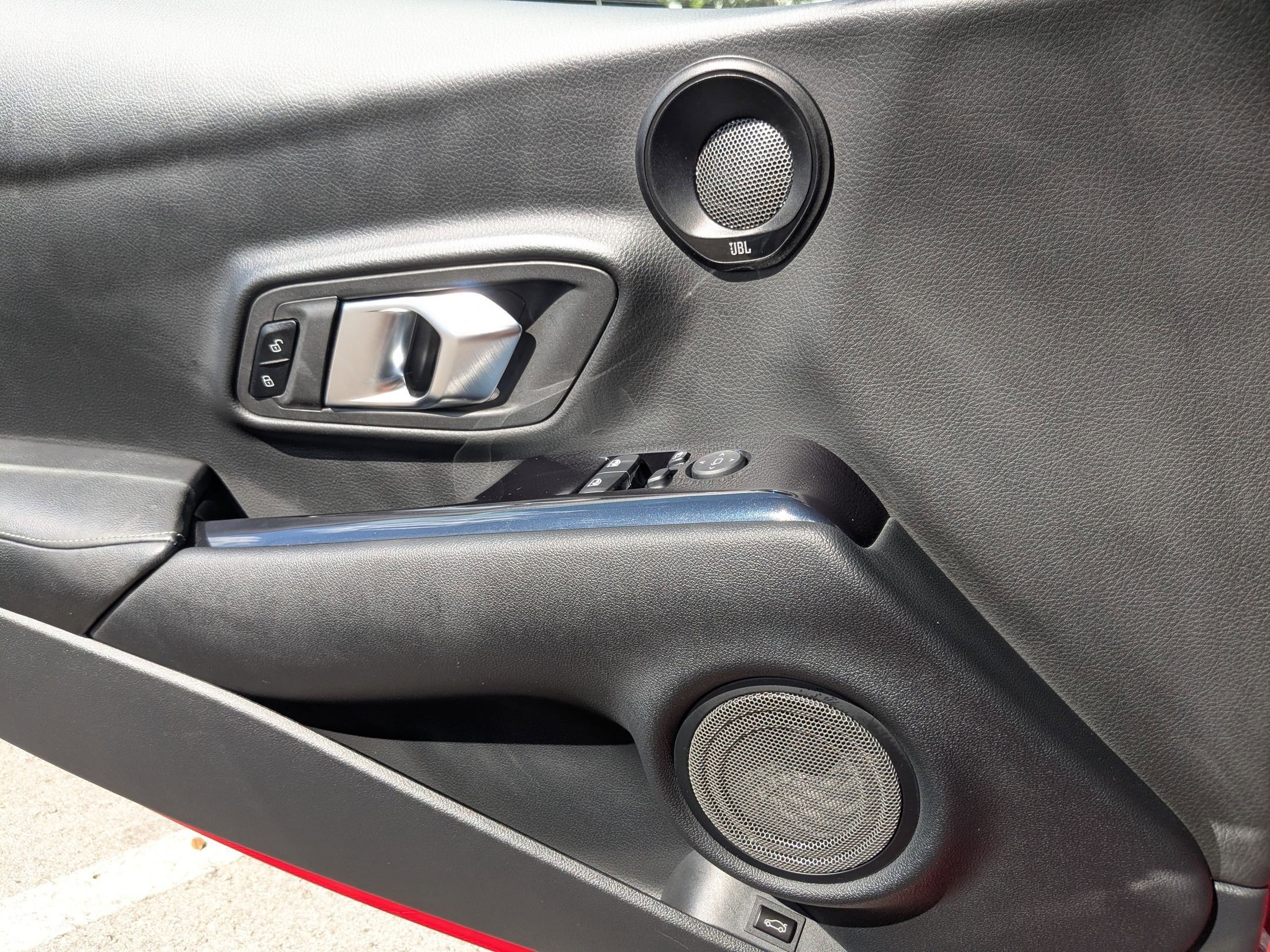 Used 2021 Renaissance Red Toyota 3.0 image 12